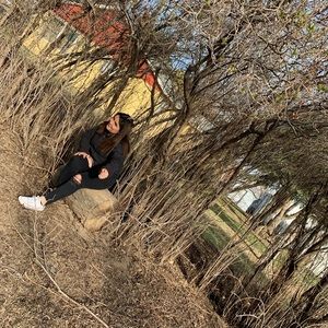 Meet your Posher, Priscila